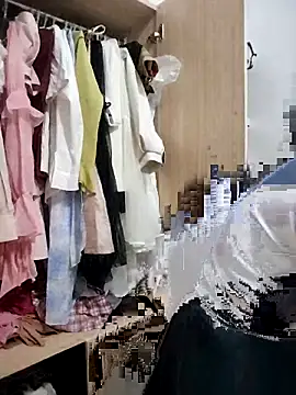 asian 2k online show from November 8, 2025, 4:05 am