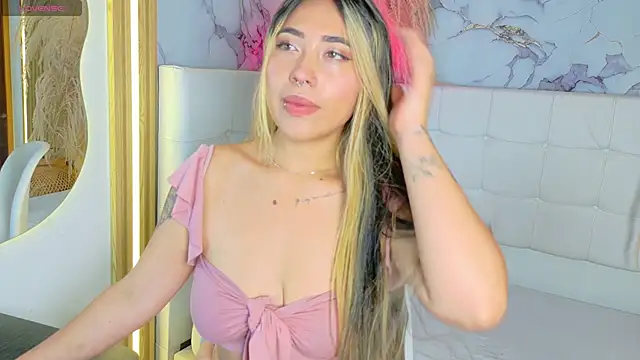  ManuVeelez online show from December 21, 2025, 8:20 pm