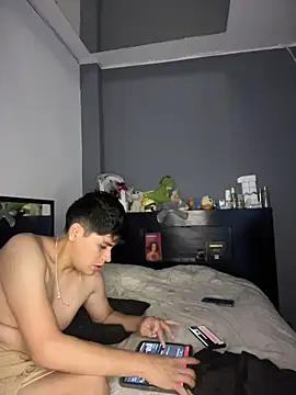 Kailertwink online show from June 28, 2026, 3:57 am