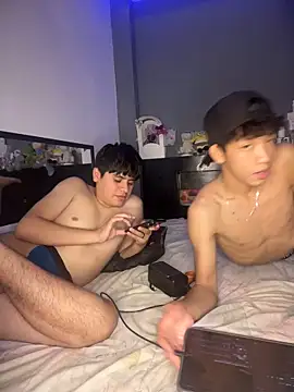 Kailertwink online show from June 9, 2026, 12:55 am
