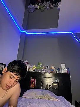 Kailertwink online show from July 12, 2026, 4:35 am