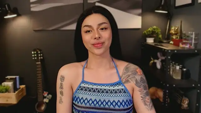 Snapshot of LUNACOCKSLAYER chatting on October 20, 2025, 1:40 am LUNACOCKSLAYER online show from October 20, 2025, 1:40 am