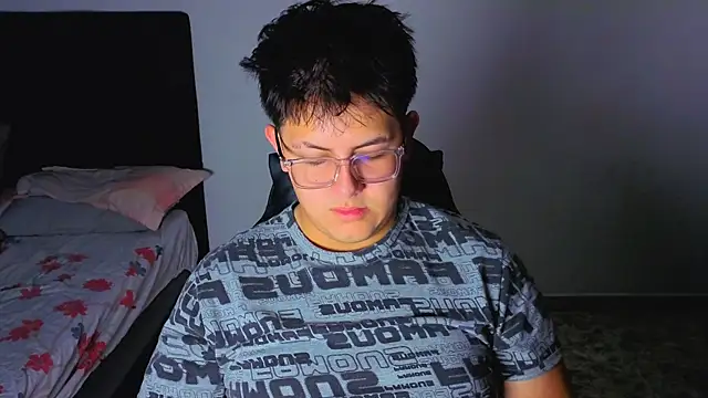 Snapshot of Ryan_Doretti chatting on October 19, 2025, 11:46 am Ryan Doretti online show from October 19, 2025, 11:46 am