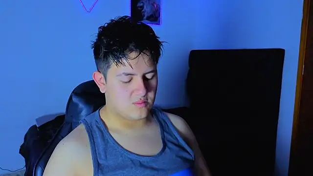 Snapshot of Ryan_Doretti chatting on November 29, 2025, 12:38 pm Ryan Doretti online show from November 29, 2025, 12:38 pm