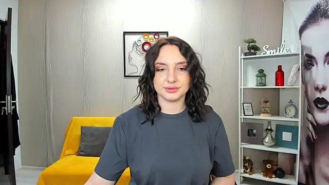 Snapshot of JaquelinLaurent chatting on October 13, 2025, 7:37 pm JaquelinLaurent online show from October 13, 2025, 7:37 pm