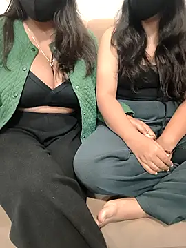 sluttscandy8 online show from December 17, 2025, 3:55 am