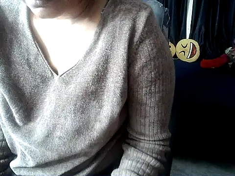 Anaconda-Mall online show from November 26, 2025, 3:12 pm