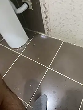 Snapshot of BatchedTracer chatting on March 22, 2026, 11:39 pm BatchedTracer online show from March 22, 2026, 11:39 pm