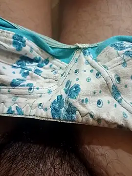 Sexy-bhabi-1234 online show from October 2, 2025, 12:08 pm