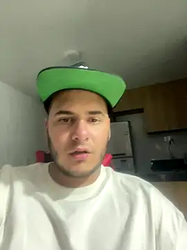 Snapshot of Pablo_EscobarGomez chatting on December 16, 2025, 2:49 am Pablo EscobarGomez online show from December 16, 2025, 2:49 am