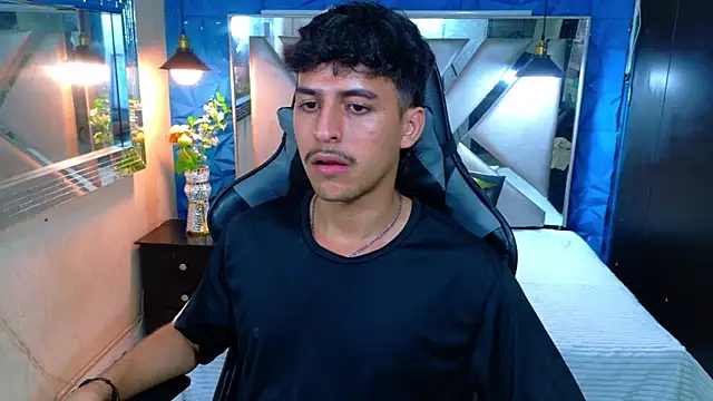 Snapshot of Alan_Del_Reyx chatting on March 6, 2026, 2:23 pm Alan Del Reyx online show from March 6, 2026, 2:23 pm