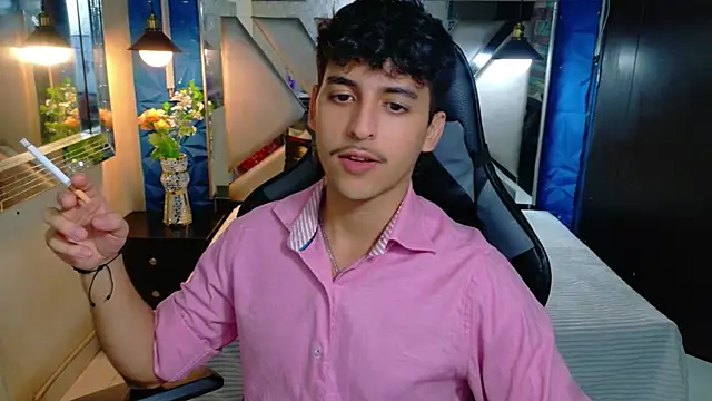 Snapshot of Alan_Del_Reyx chatting on February 15, 2026, 7:57 pm Alan Del Reyx online show from February 15, 2026, 7:57 pm