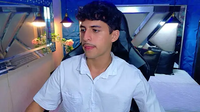 Snapshot of Alan_Del_Reyx chatting on February 11, 2026, 6:30 pm Alan Del Reyx online show from February 11, 2026, 6:30 pm