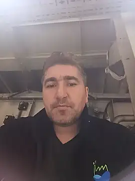 Snapshot of mert0359 chatting on October 18, 2025, 7:49 pm mert0359 online show from October 18, 2025, 7:49 pm