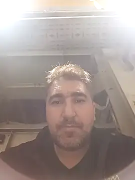 mert0359 online show from November 17, 2025, 8:02 pm