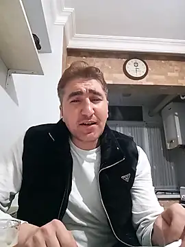 Snapshot of mert0359 chatting on October 16, 2025, 12:30 am mert0359 online show from October 16, 2025, 12:30 am