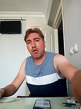 Snapshot of mert0359 chatting on September 14, 2025, 12:38 pm mert0359 online show from September 14, 2025, 12:38 pm