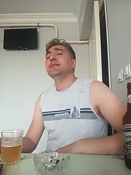 Snapshot of mert0359 chatting on September 12, 2025, 2:06 pm mert0359 online show from September 12, 2025, 2:06 pm