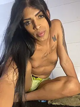 Snapshot of Lady_Dirty444 chatting on November 6, 2025, 8:24 pm Lady Dirty444 online show from November 6, 2025, 8:24 pm