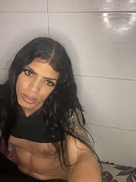 Snapshot of Lady_Dirty444 chatting on November 16, 2025, 3:55 am Lady Dirty444 online show from November 16, 2025, 3:55 am