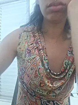 Snapshot of RavenShyfit chatting on November 12, 2025, 11:03 am RavenShyfit online show from November 12, 2025, 11:03 am