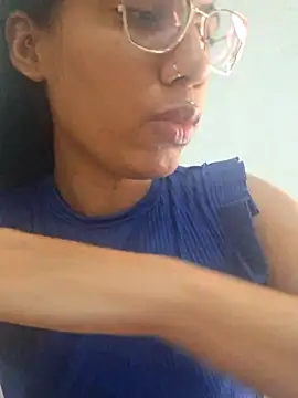 Snapshot of RavenShyfit chatting on November 10, 2025, 11:48 am RavenShyfit online show from November 10, 2025, 11:48 am