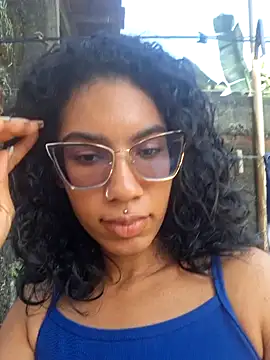 Snapshot of RavenShyfit chatting on October 19, 2025, 6:32 pm RavenShyfit online show from October 19, 2025, 6:32 pm