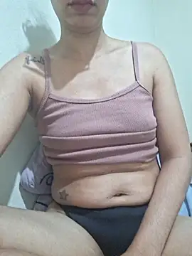 Snapshot of RavenShyfit chatting on February 14, 2026, 6:35 am RavenShyfit online show from February 14, 2026, 6:35 am