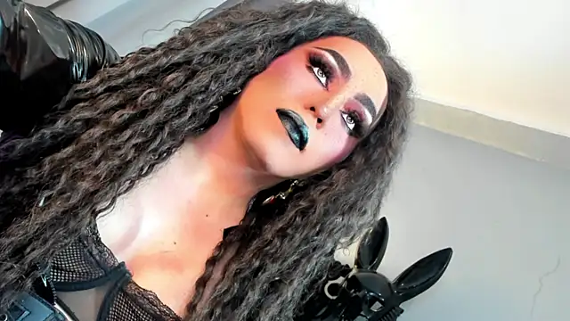 MagnaCumLoader17 online show from January 7, 2026, 12:37 am