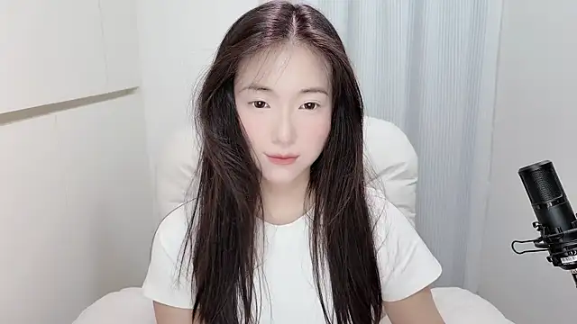 Snapshot of Rosalind_xixi chatting on July 17, 2026, 1:58 am Rosalind xixi online show from July 17, 2026, 1:58 am