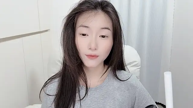 Snapshot of Rosalind_xixi chatting on July 5, 2026, 6:31 am Rosalind xixi online show from July 5, 2026, 6:31 am