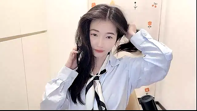 Rosalind xixi online show from October 28, 2025, 3:00 pm