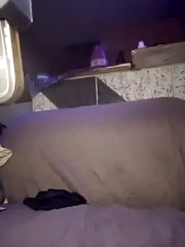 Snapshot of LunaMell chatting on November 16, 2025, 9:41 pm LunaMell online show from November 16, 2025, 9:41 pm