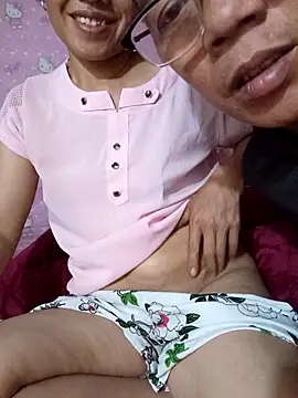 TinTin321 online show from December 19, 2025, 11:01 am