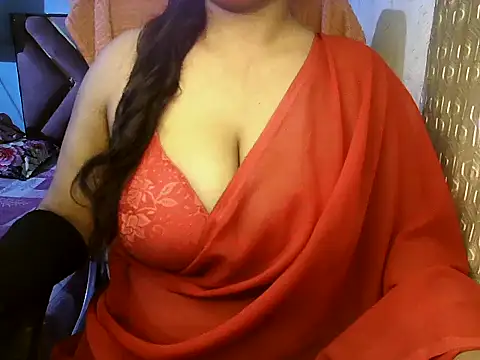 Snapshot of Siya_Akhor chatting on July 9, 2026, 5:01 pm Siya Akhor online show from July 9, 2026, 5:01 pm