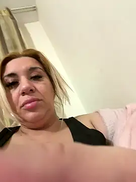 TheeaBlanco online show from December 18, 2025, 5:17 pm