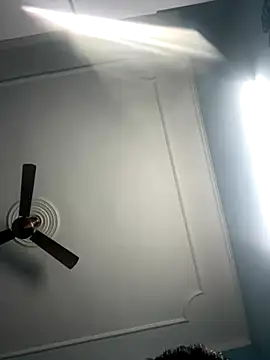 johnyncr online show from November 24, 2025, 6:57 am