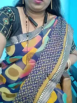 Snapshot of yelmaji91 chatting on October 15, 2025, 4:55 am yelmaji91 online show from October 15, 2025, 4:55 am