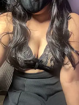 Amisha2 online show from February 18, 2026, 4:47 pm