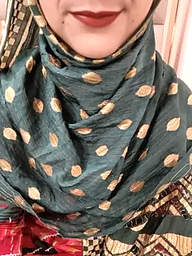 Snapshot of Indian-Aleena chatting on May 1, 2026, 5:34 am Indian-Aleena online show from May 1, 2026, 5:34 am