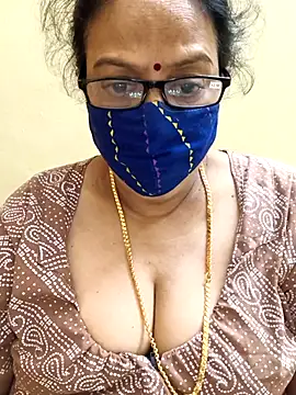 heera-rani online show from December 1, 2025, 3:35 pm