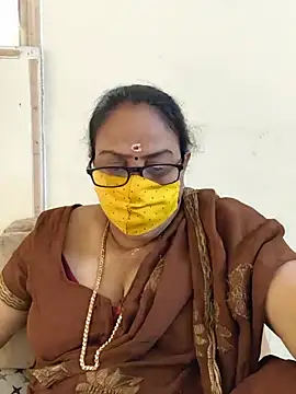 Snapshot of heera-rani chatting on June 29, 2026, 4:19 am heera-rani online show from June 29, 2026, 4:19 am