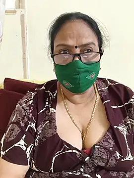 Snapshot of heera-rani chatting on July 29, 2026, 9:41 am heera-rani online show from July 29, 2026, 9:41 am