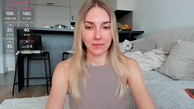 Snapshot of Sunny_Rina_ chatting on April 10, 2026, 7:37 am Sunny Rina online show from April 10, 2026, 7:37 am