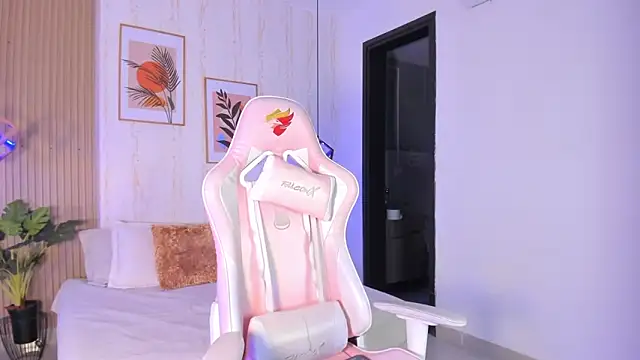 Ayleen Dunkan online show from January 16, 2026, 12:53 pm