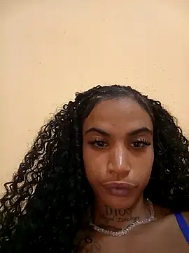 lareynazendeya xh online show from March 27, 2026, 10:54 pm