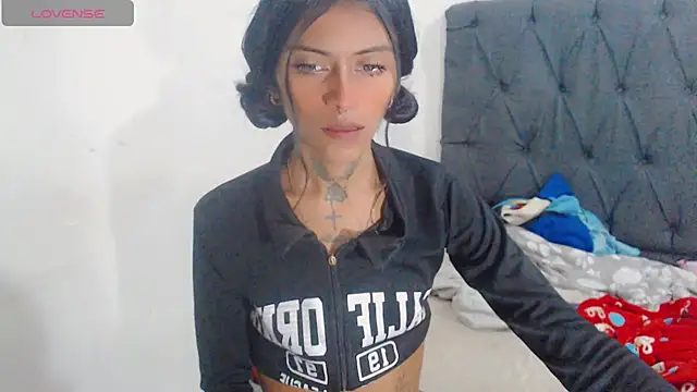 deborahotts online show from October 7, 2025, 2:18 pm