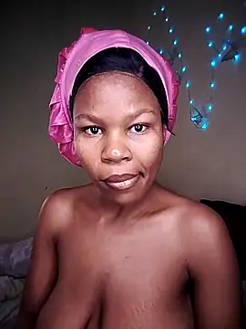 Snapshot of Seductive_Yellow_Titties chatting on March 8, 2026, 1:36 pm Seductive Yellow Titties online show from March 8, 2026, 1:36 pm