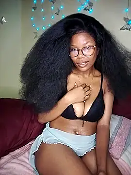 Snapshot of Seductive_Yellow_Titties chatting on March 4, 2026, 8:05 pm Seductive Yellow Titties online show from March 4, 2026, 8:05 pm