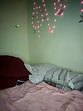 Snapshot of Seductive_Yellow_Titties chatting on March 15, 2026, 3:08 pm Seductive Yellow Titties online show from March 15, 2026, 3:08 pm